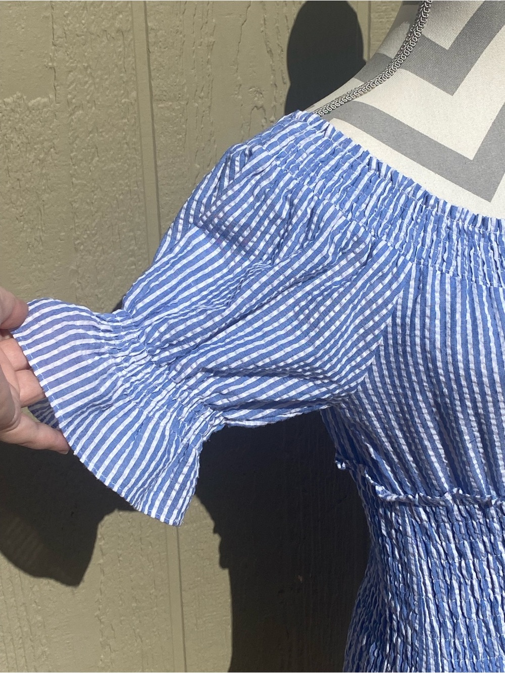 Luxxel Medium Striped Mini Dress - Picture 4 of 10